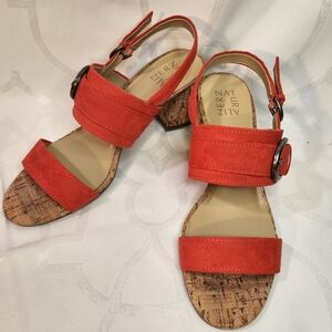 Naturalizer Kaylee Strappy Suede Sandal Buckle Detail Cork Covered Heel Size 9